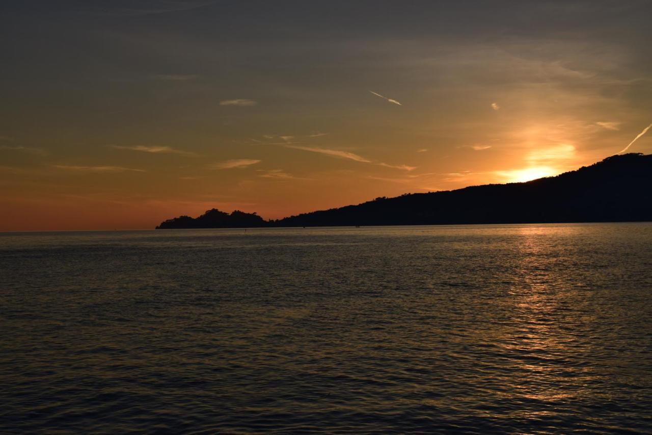 Villa Il Respiro Zoagli Buitenkant foto
